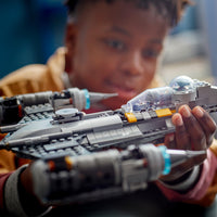 LEGO® Star Wars™ 75325 Caza Estelar N-1 de The Mandalorian (412 piezas)